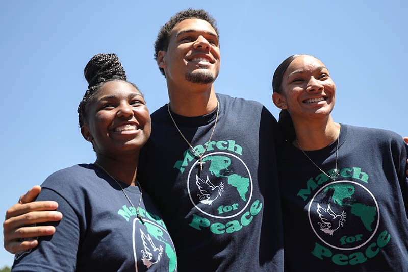 Justin Simmons with Club members Najaray and NaShara